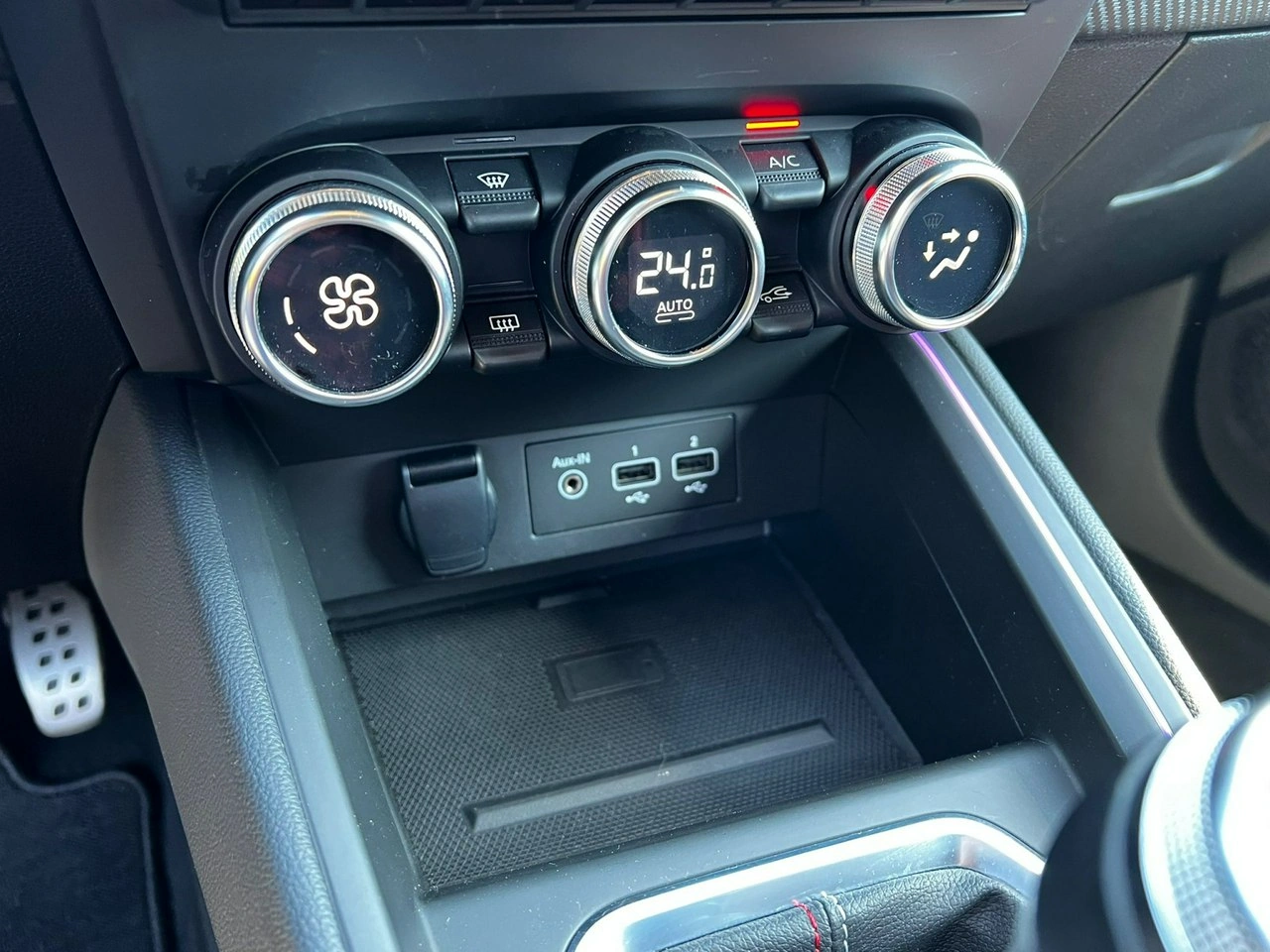 Renault Clio - Zdjęcie 21