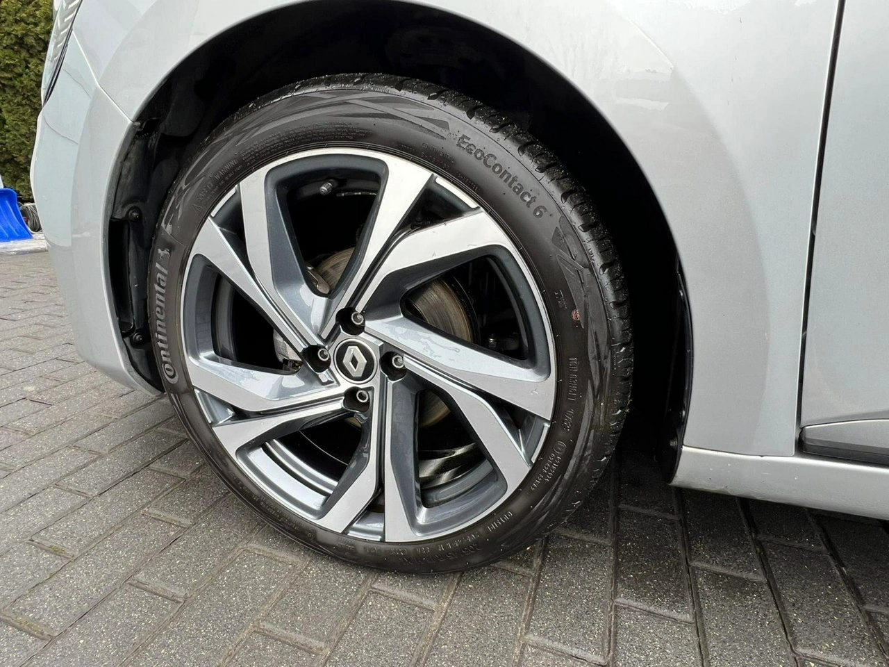 Renault Clio - Zdjęcie 2