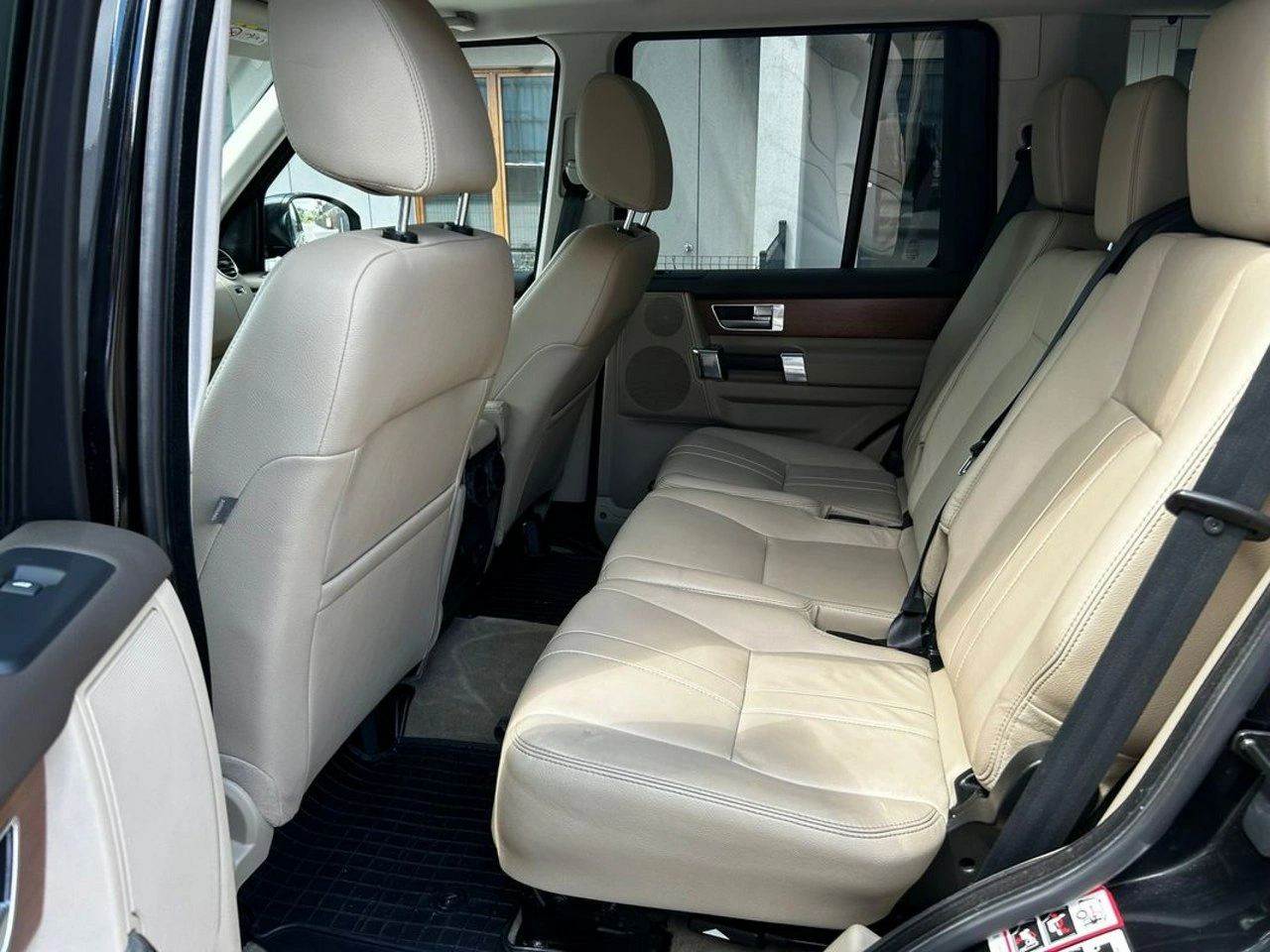 Land Rover Discovery - Zdjęcie 16