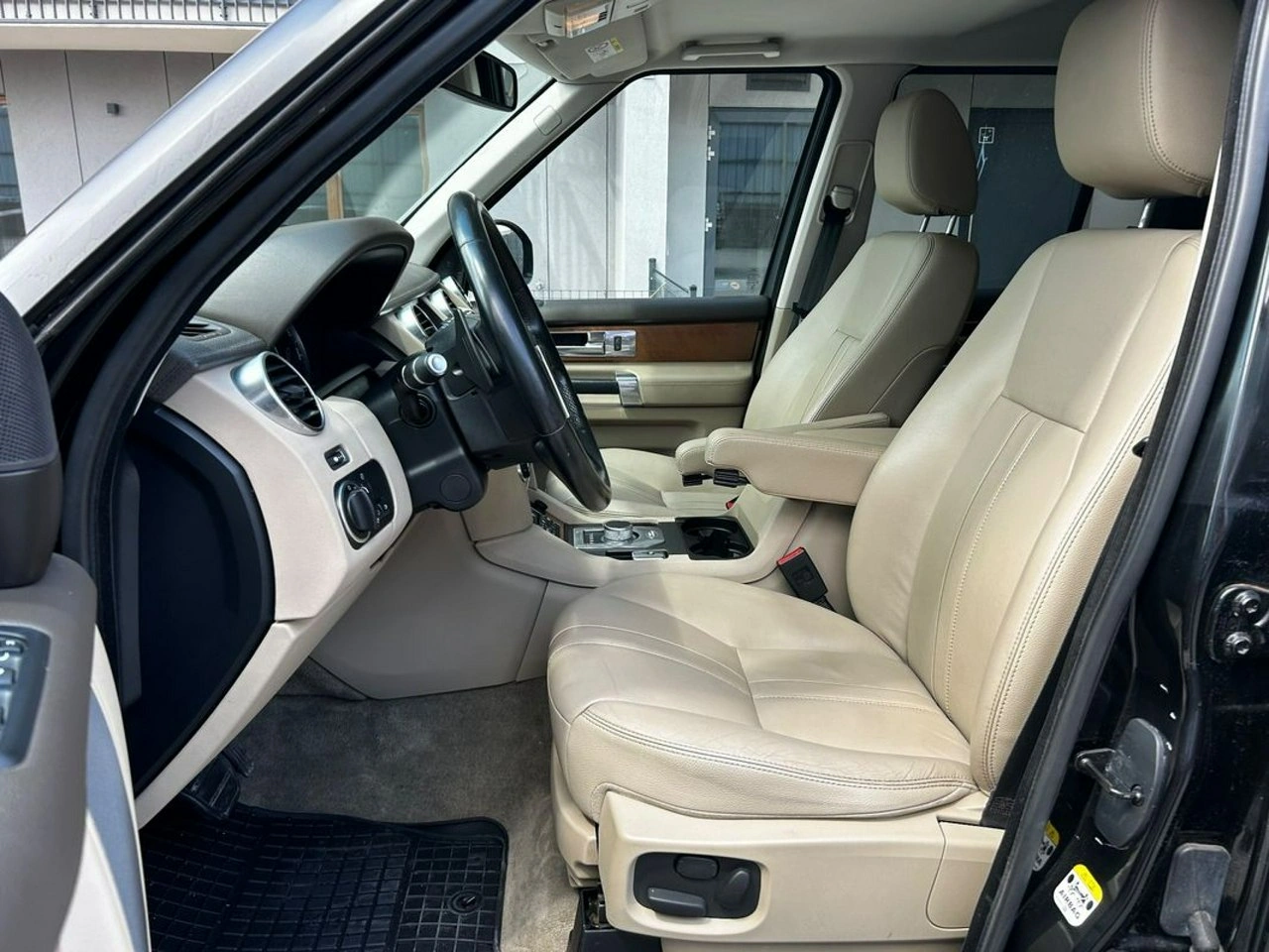 Land Rover Discovery - Zdjęcie 21