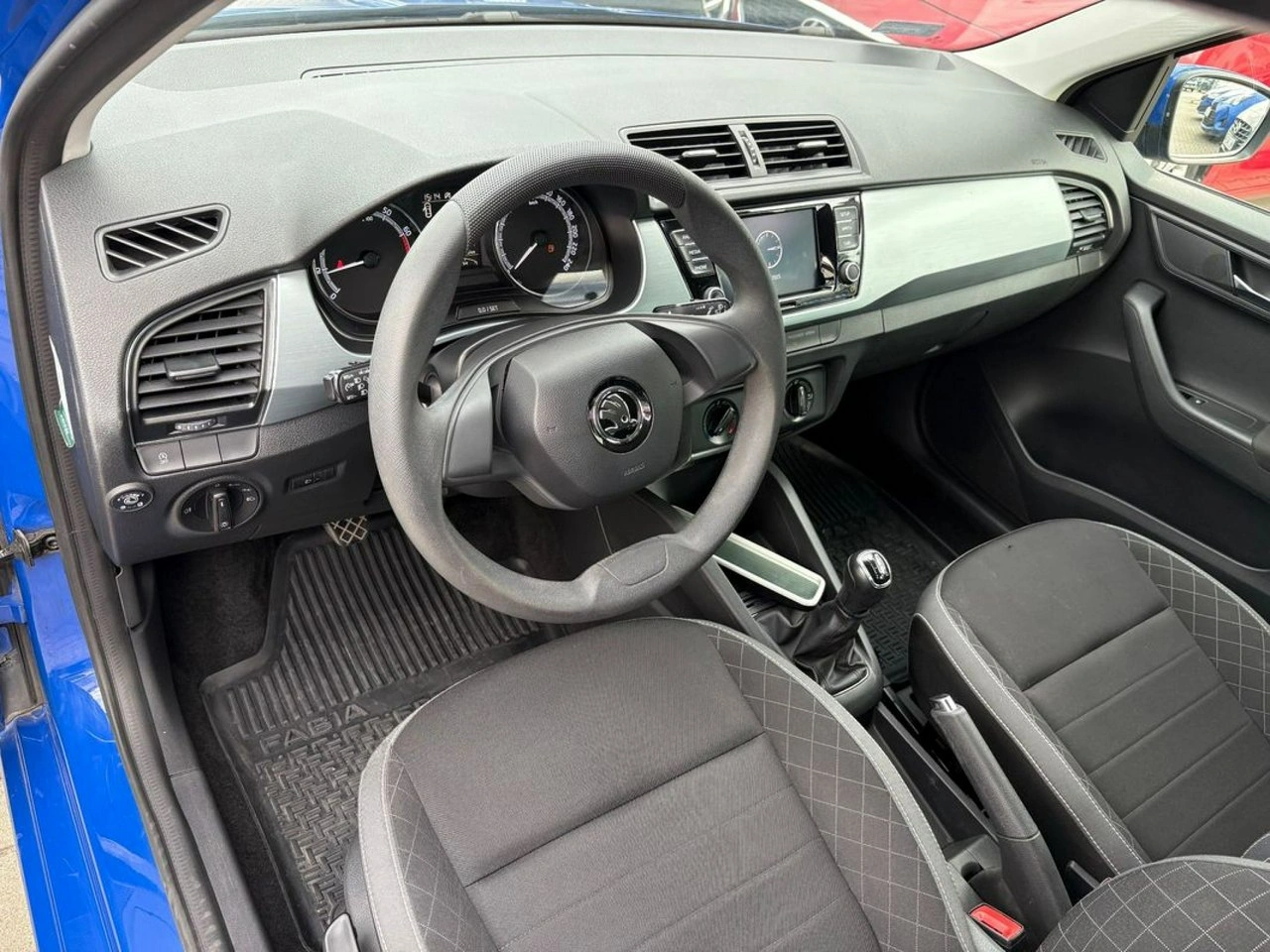 Skoda Fabia - Zdjęcie 9