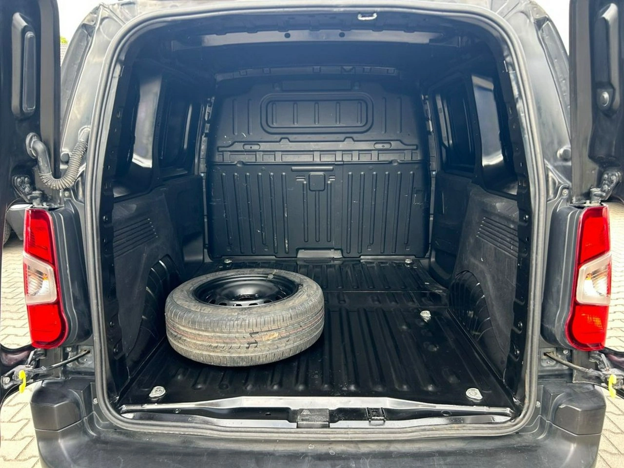 Opel Combo - Zdjęcie 10