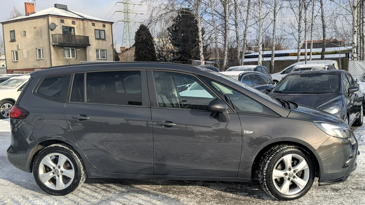 Opel Zafira - Zdjęcie 5