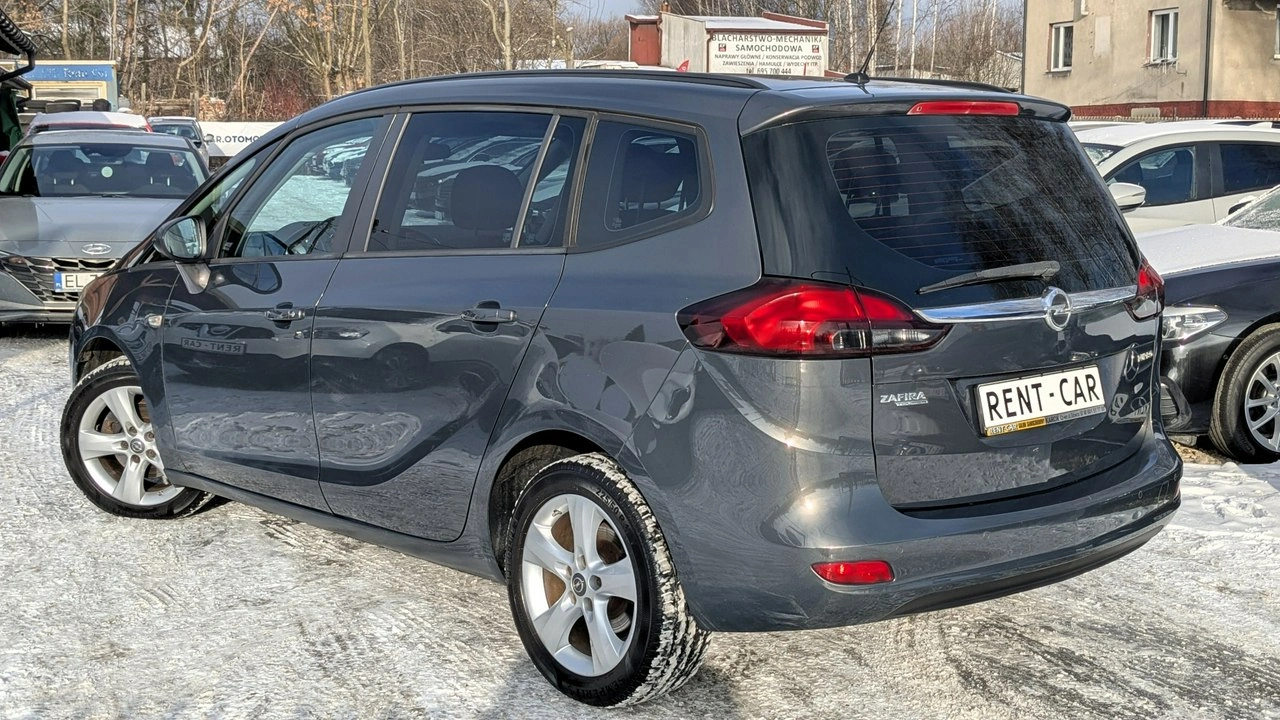 Opel Zafira - Zdjęcie 6