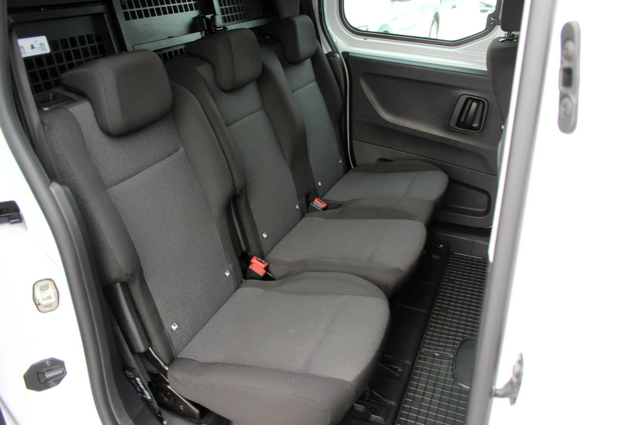 Peugeot Partner - Zdjęcie 9