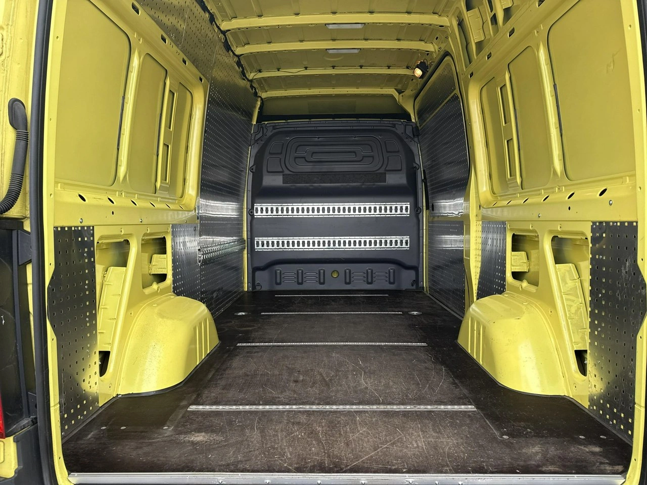 Mercedes Sprinter - Zdjęcie 18