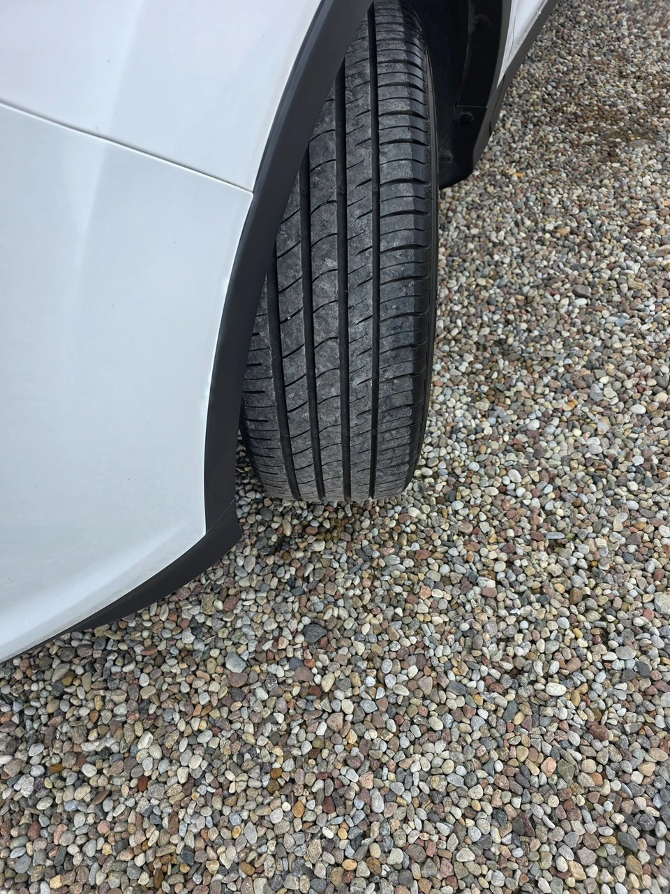 Ford Kuga - Zdjęcie 10