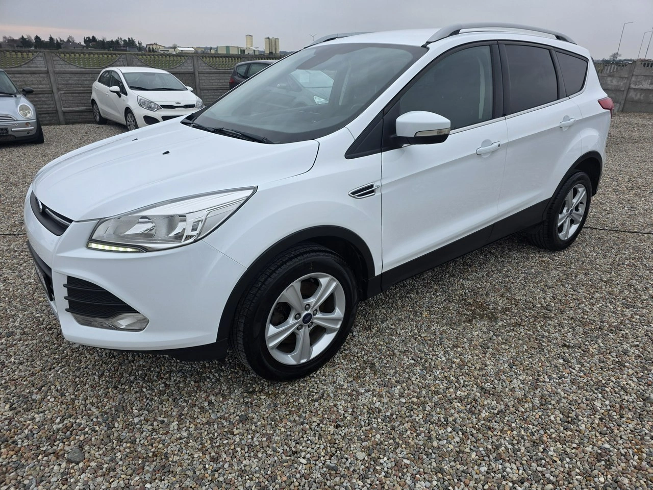 Ford Kuga - Zdjęcie 19