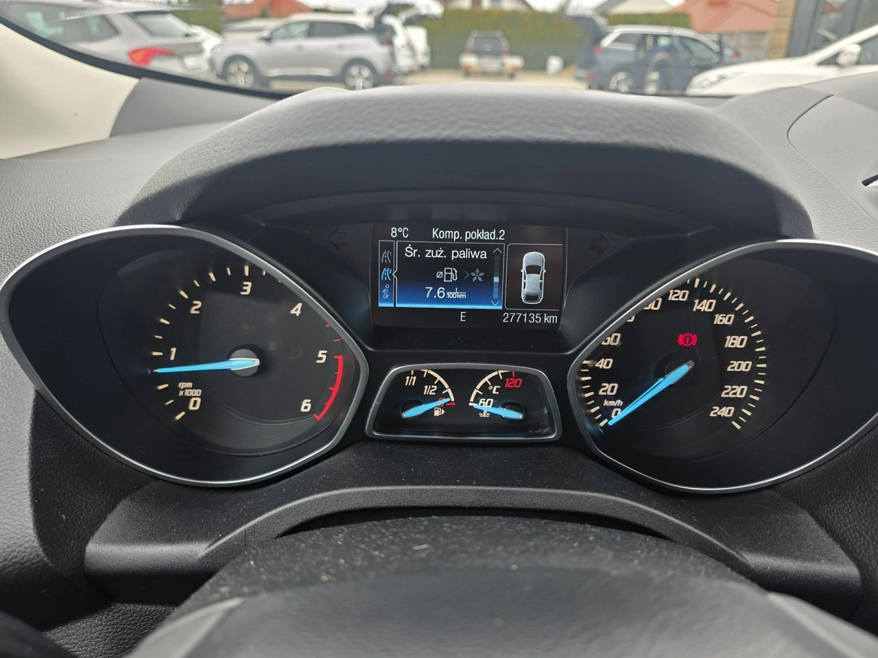 Ford Kuga - Zdjęcie 26