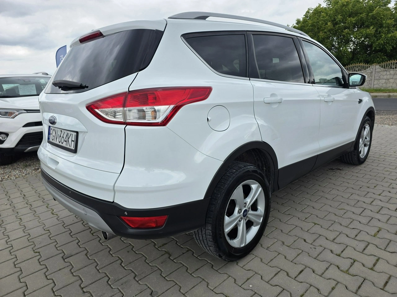 Ford Kuga - Zdjęcie 5