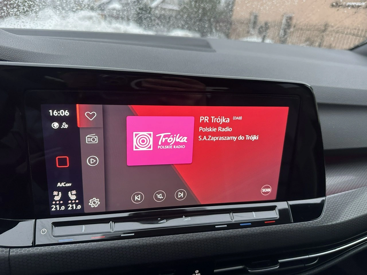 Volkswagen Golf - Zdjęcie 26