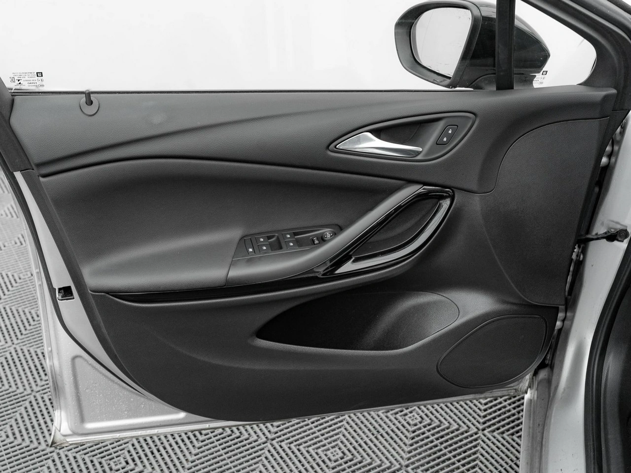 Opel Astra - Zdjęcie 11