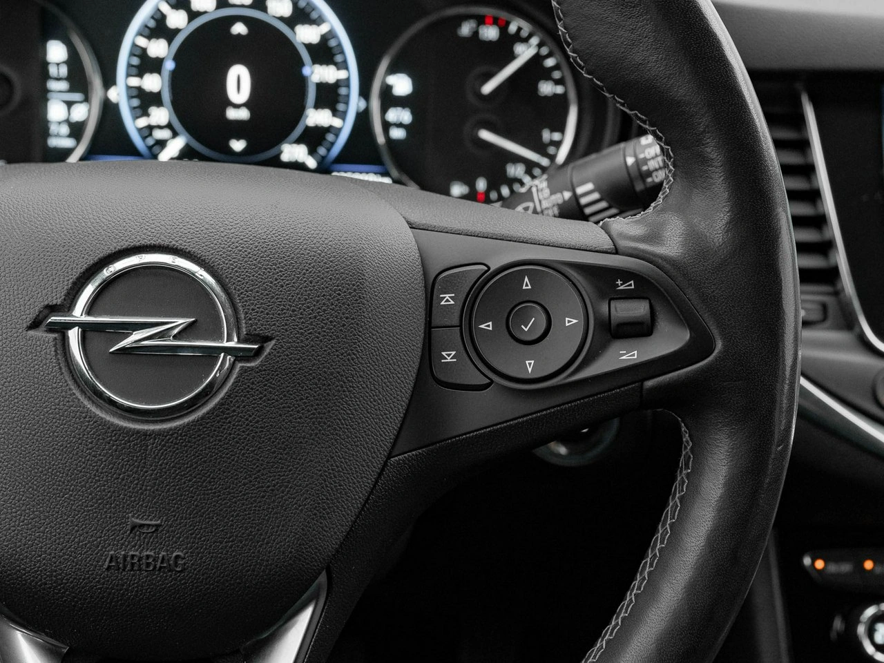 Opel Astra - Zdjęcie 16