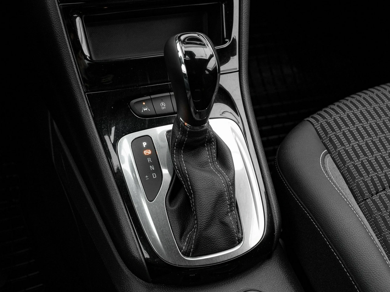 Opel Astra - Zdjęcie 17