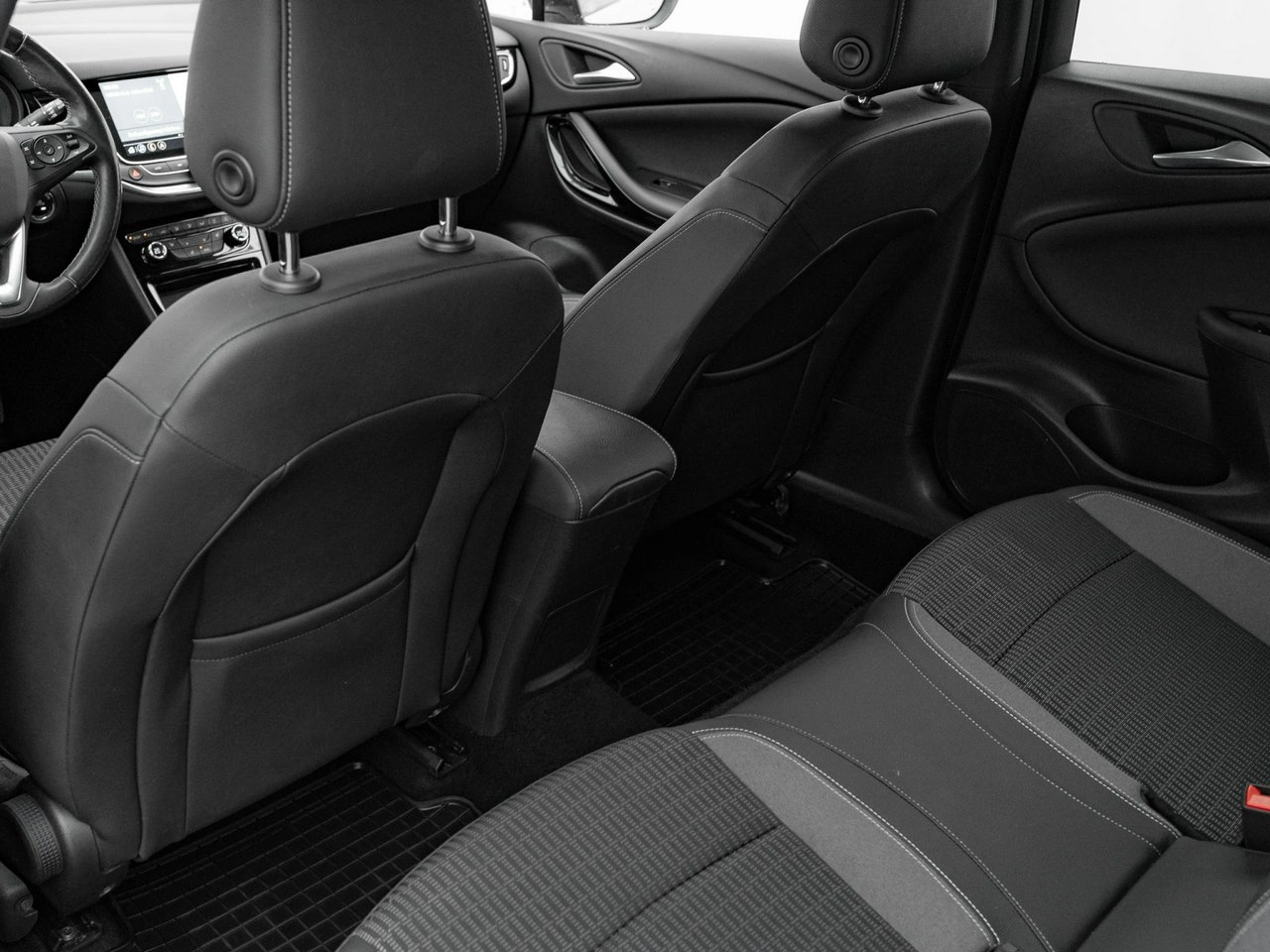 Opel Astra - Zdjęcie 26