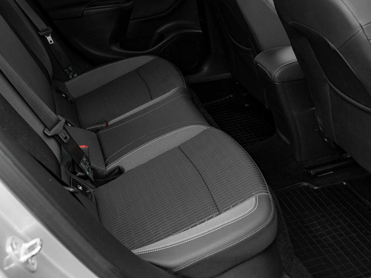 Opel Astra - Zdjęcie 30