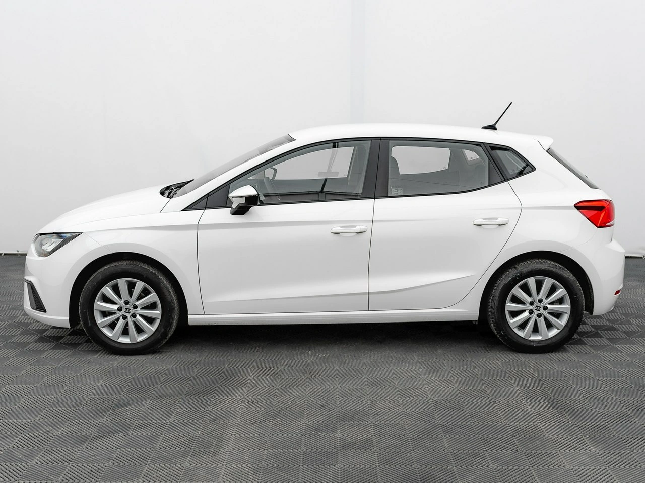 Seat Ibiza - Zdjęcie 8
