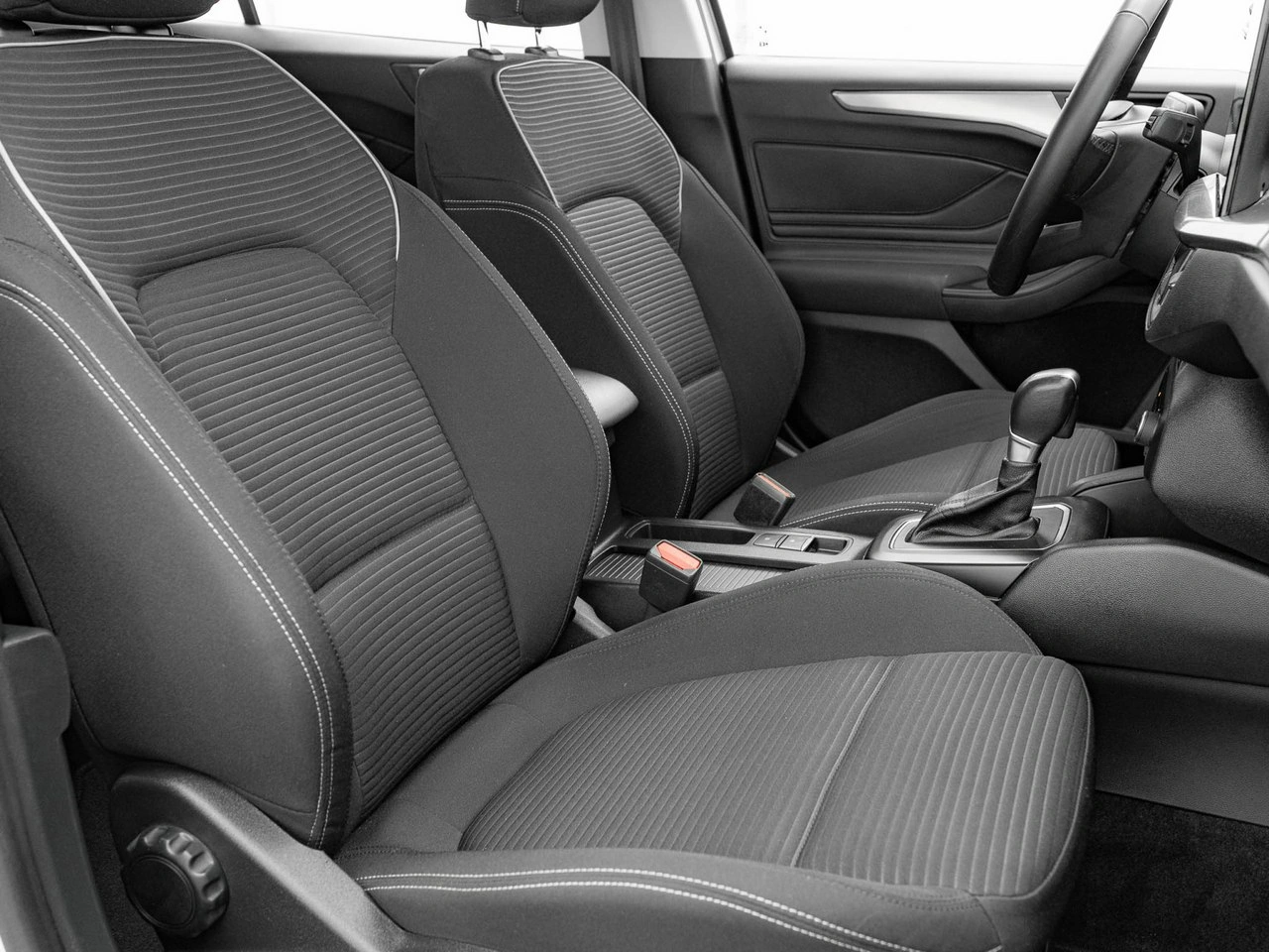 Ford Focus - Zdjęcie 29