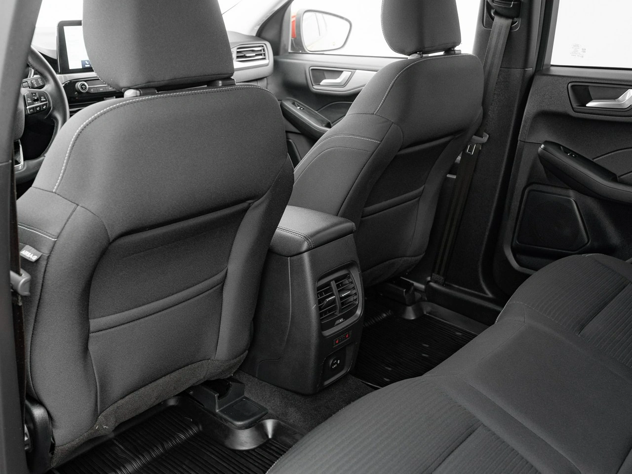 Ford Kuga - Zdjęcie 22