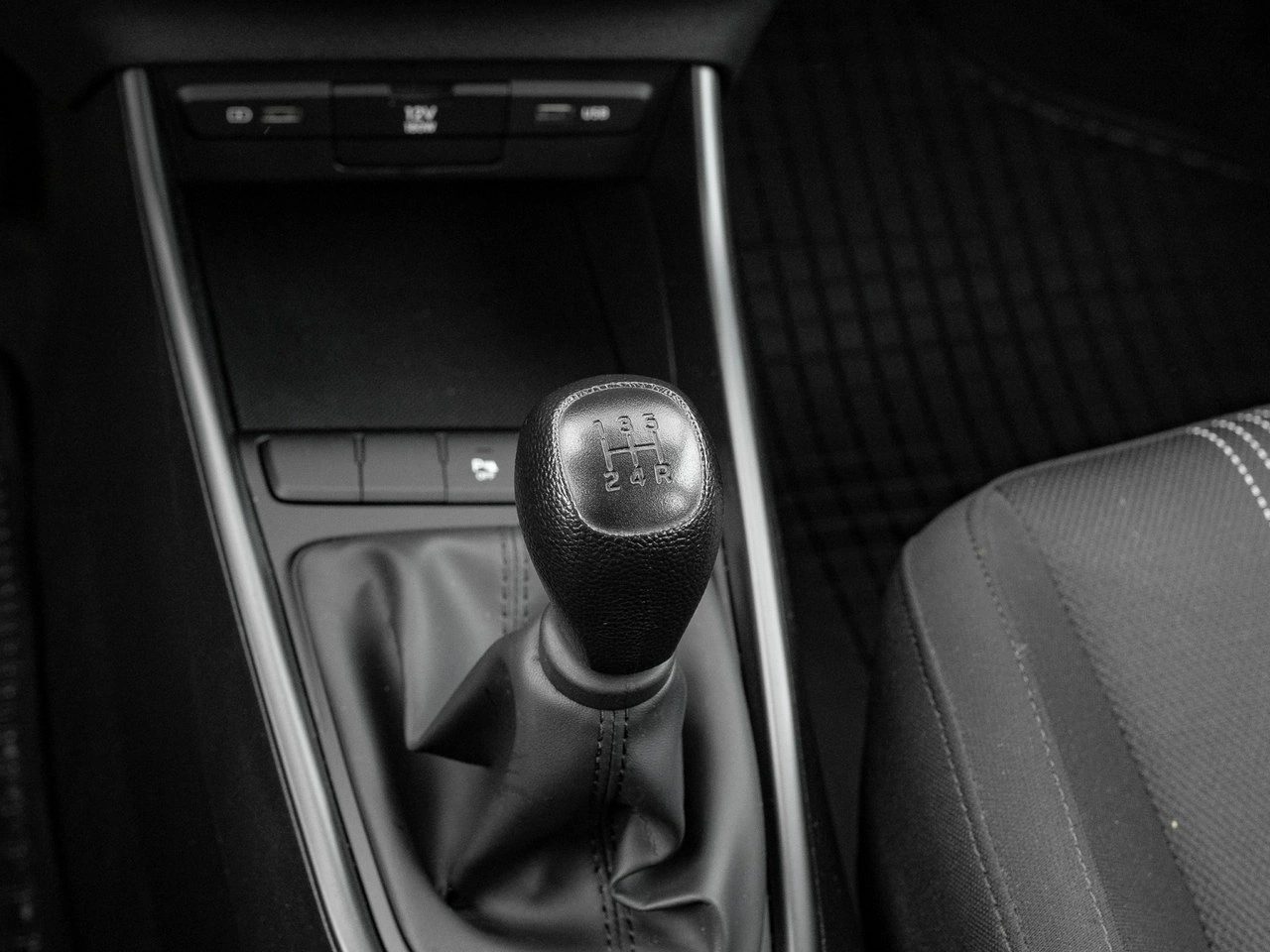 Hyundai i20 - Zdjęcie 14