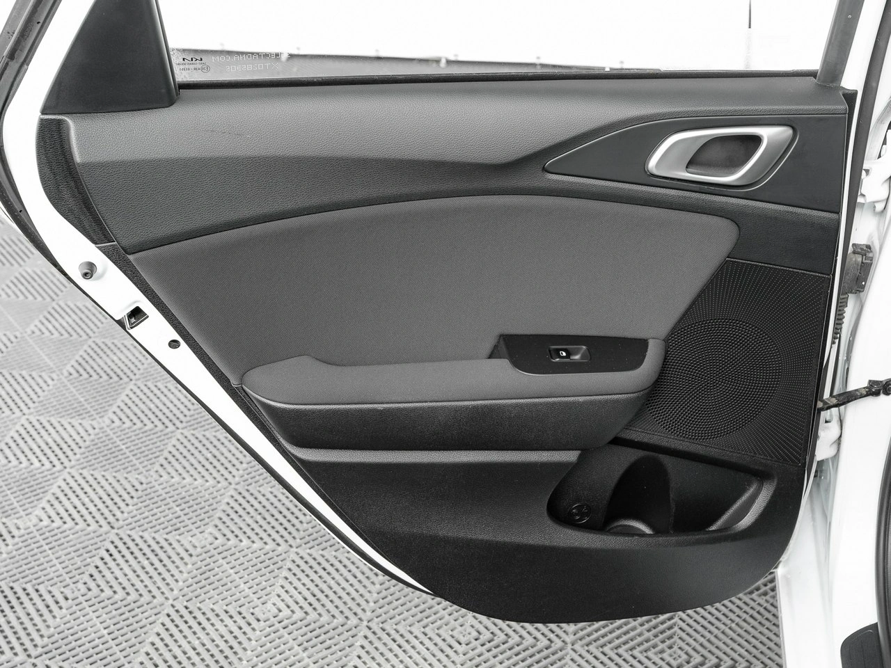 Kia Ceed - Zdjęcie 20