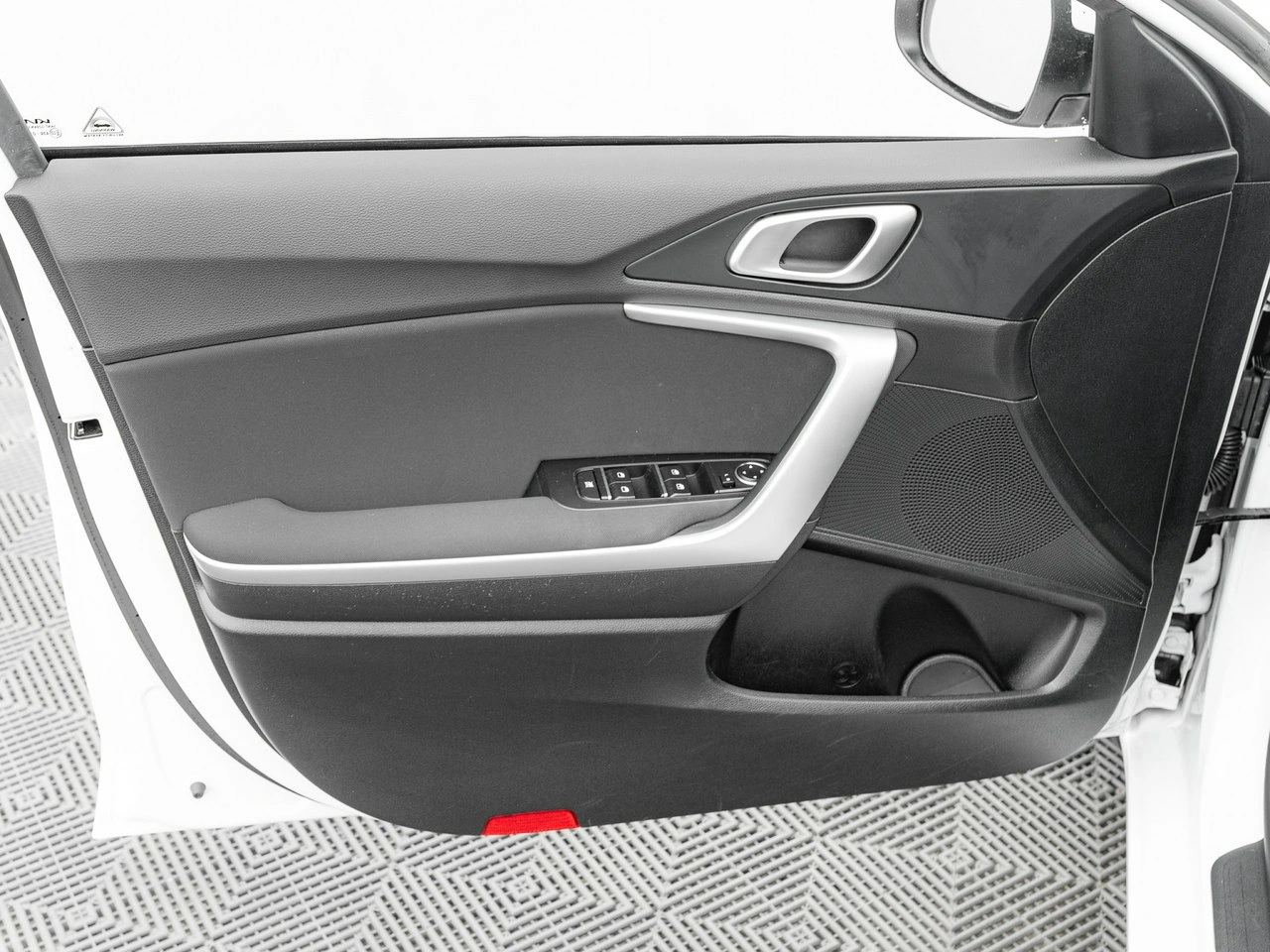 Kia Ceed - Zdjęcie 11