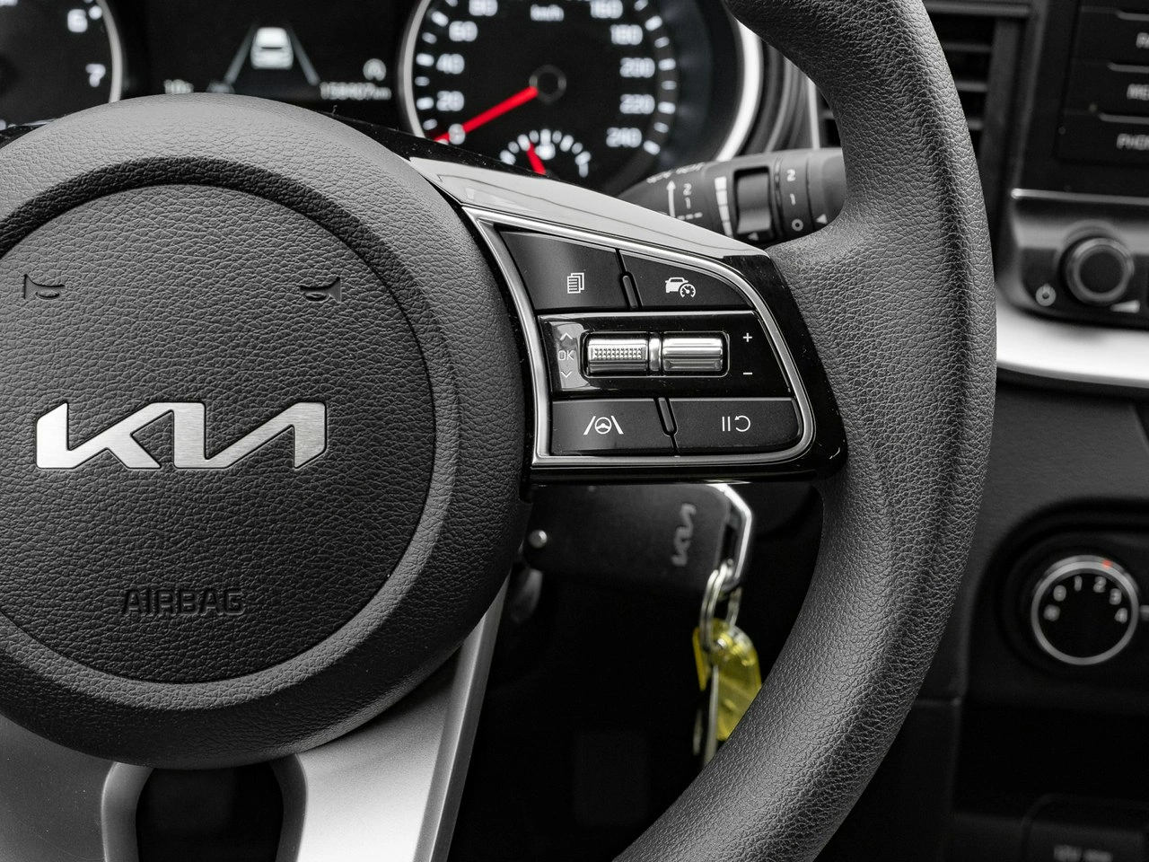 Kia Ceed - Zdjęcie 16