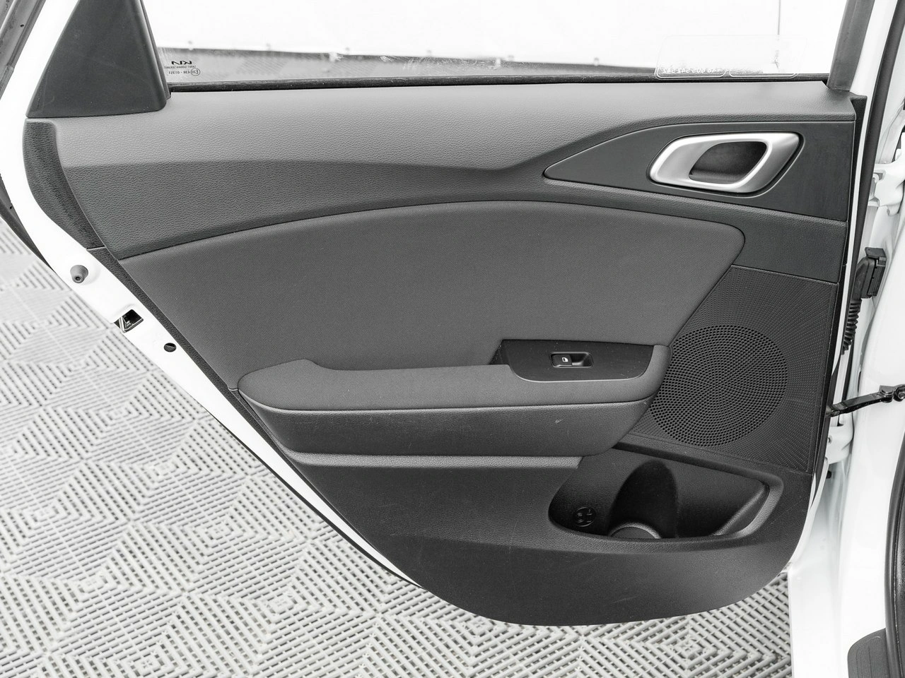 Kia Ceed - Zdjęcie 20