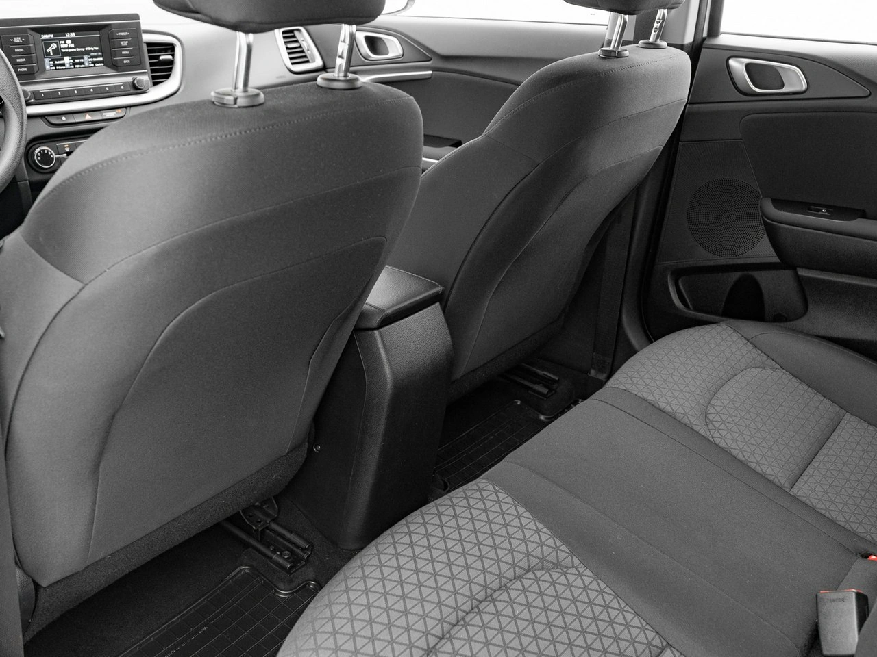 Kia Ceed - Zdjęcie 21