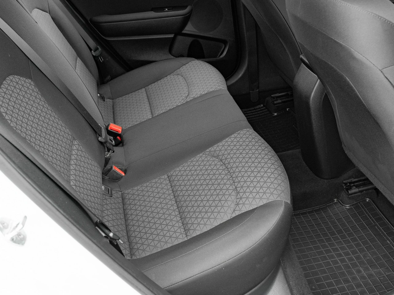 Kia Ceed - Zdjęcie 25