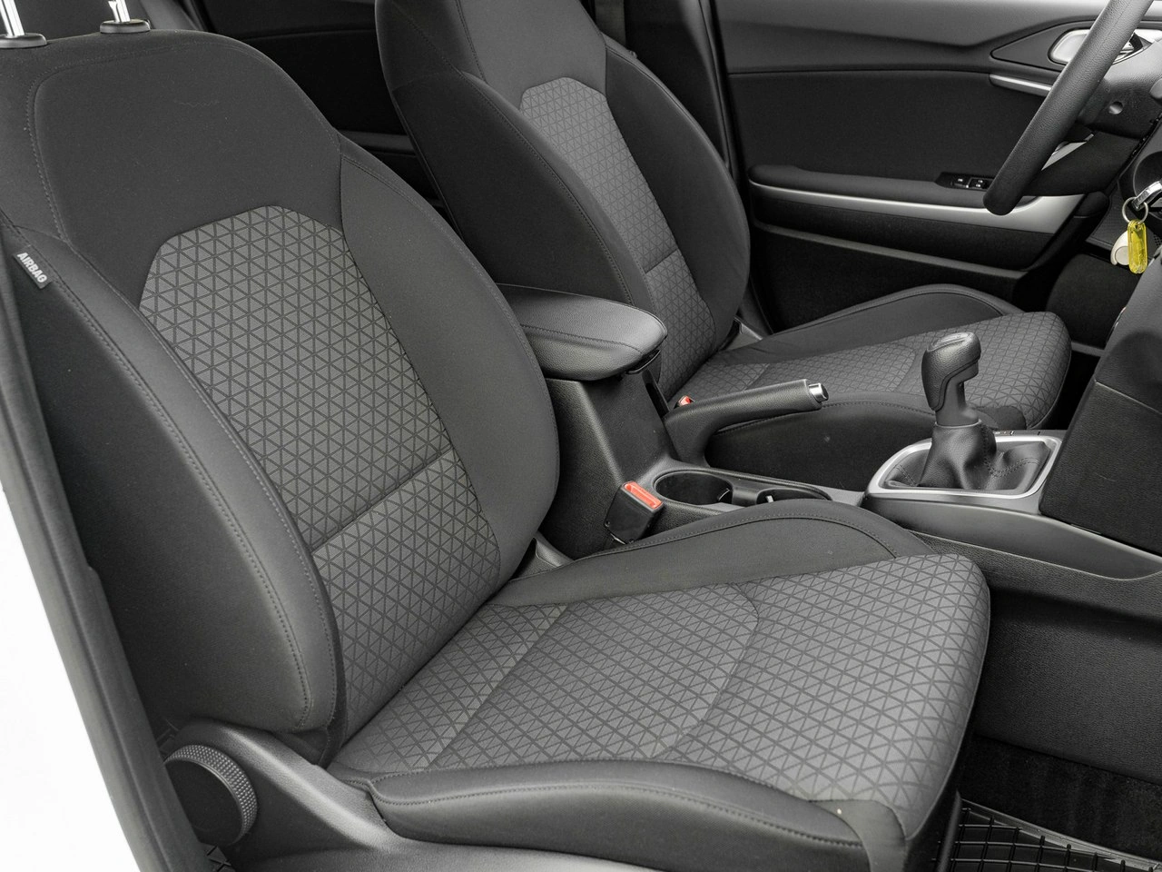 Kia Ceed - Zdjęcie 28