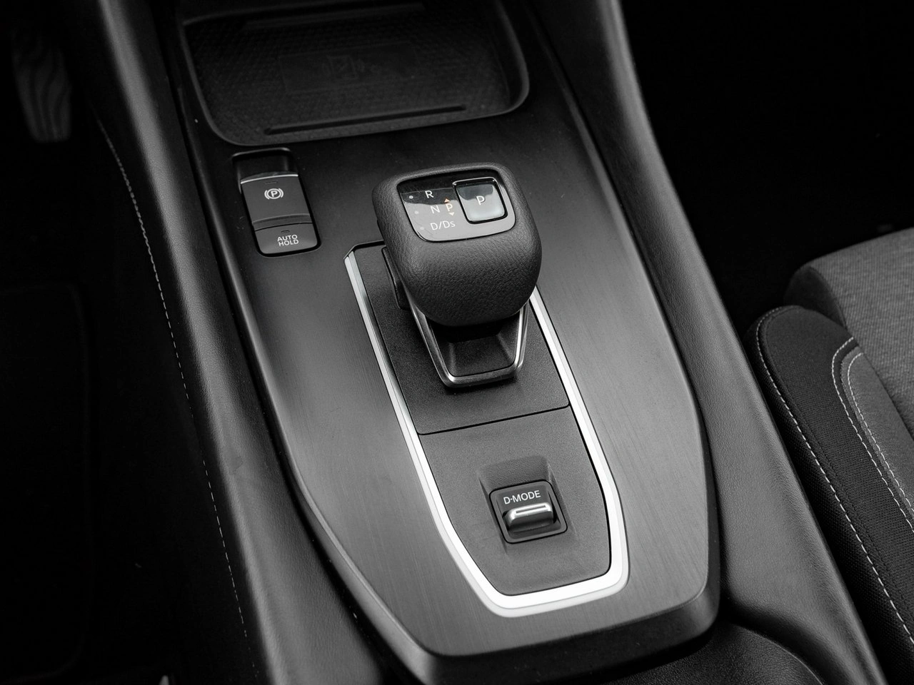 Nissan Qashqai - Zdjęcie 17