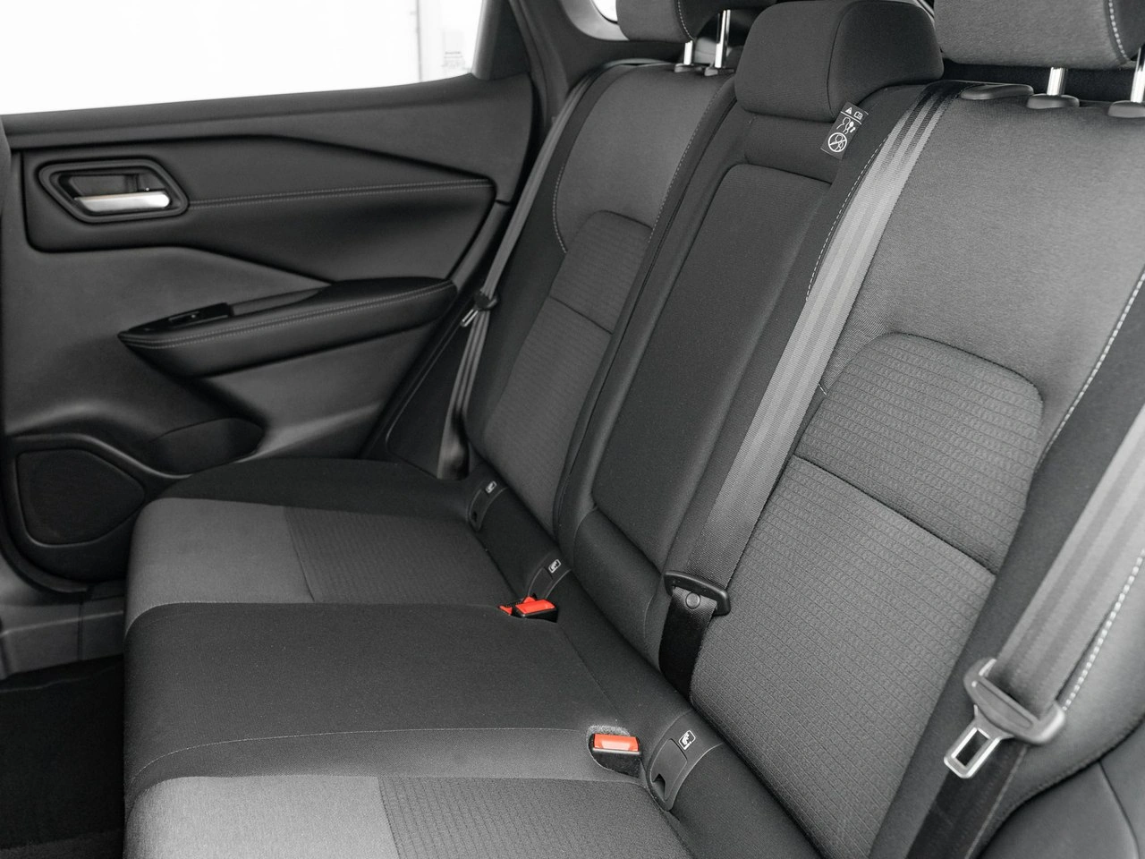 Nissan Qashqai - Zdjęcie 24