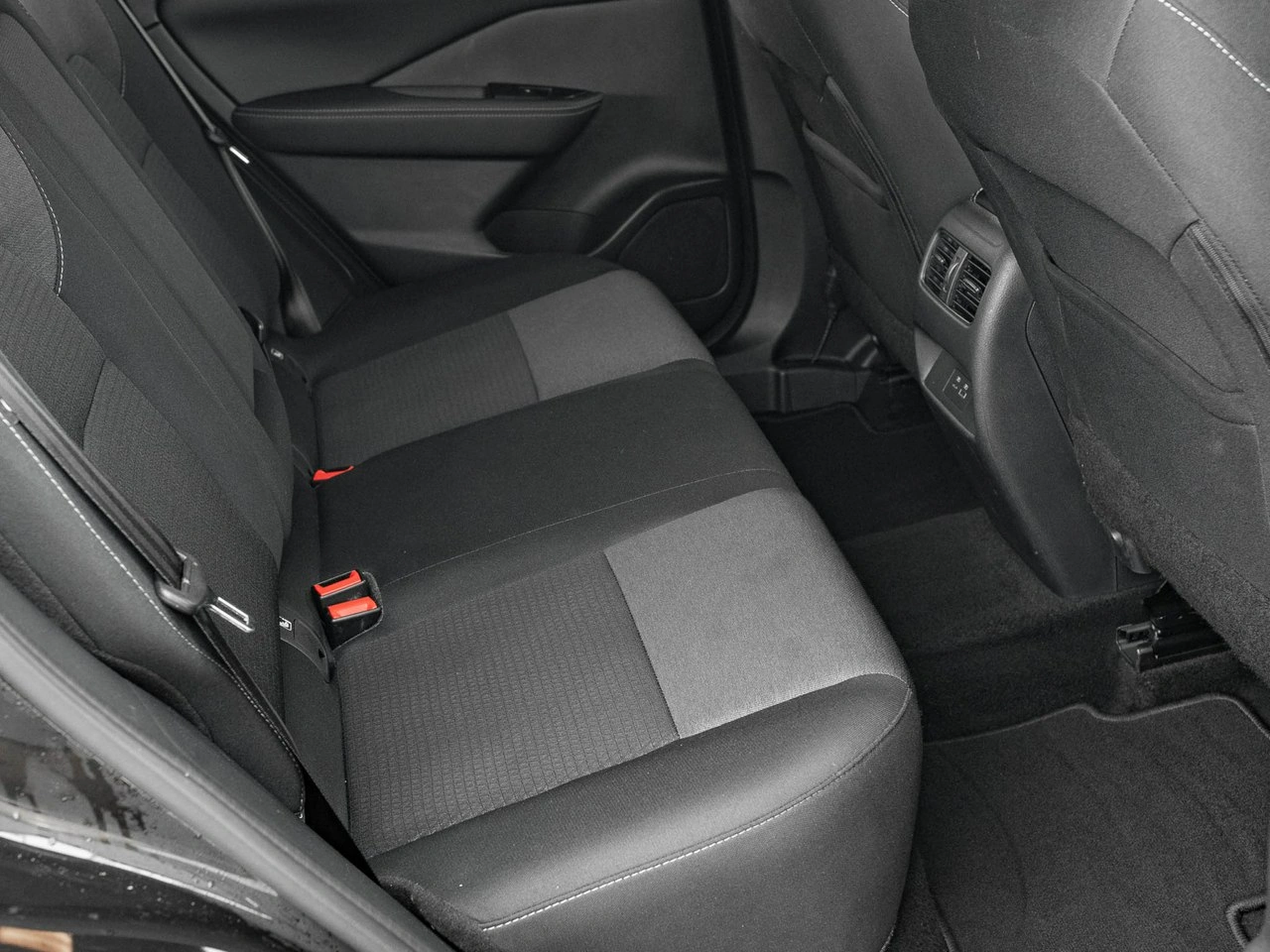 Nissan Qashqai - Zdjęcie 28