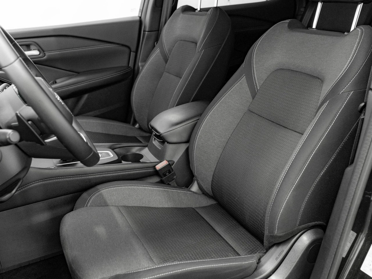 Nissan Qashqai - Zdjęcie 10