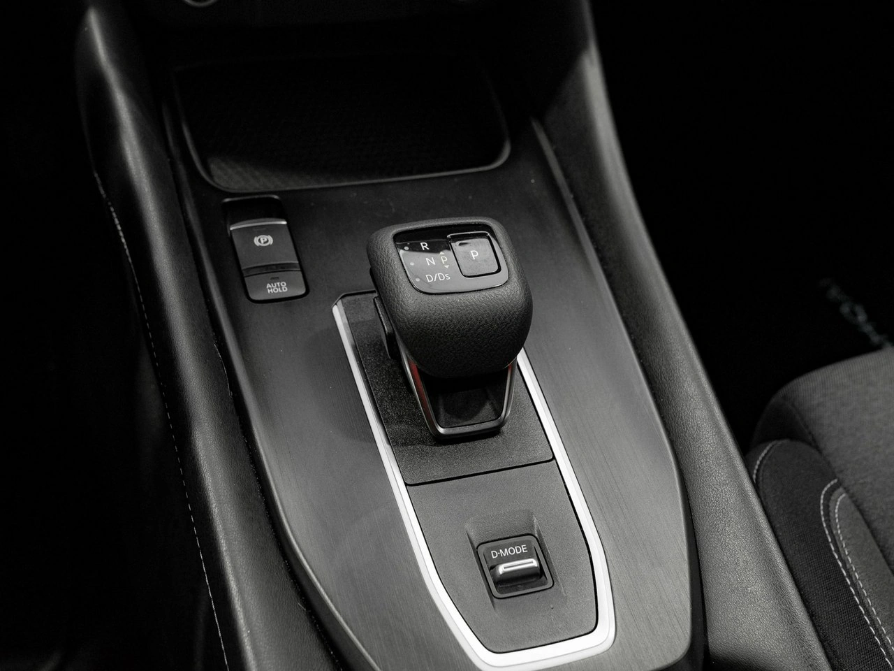 Nissan Qashqai - Zdjęcie 14