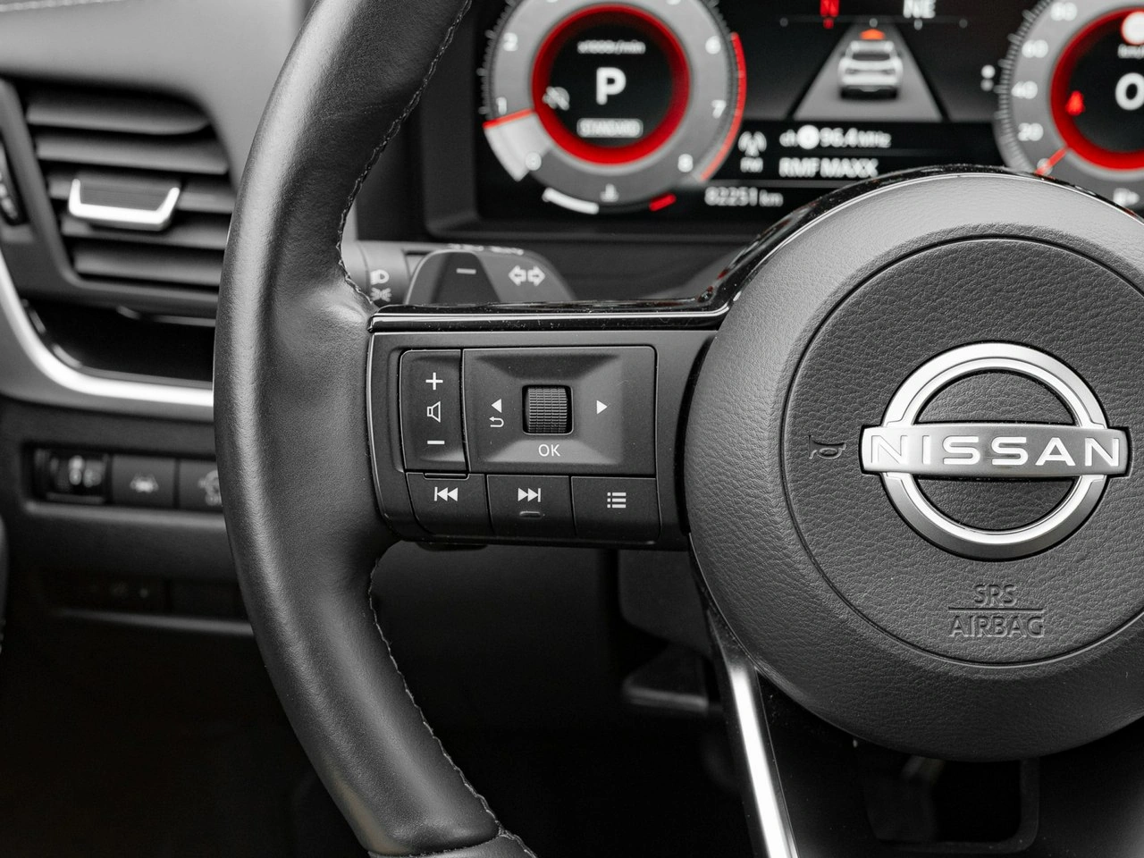 Nissan Qashqai - Zdjęcie 15