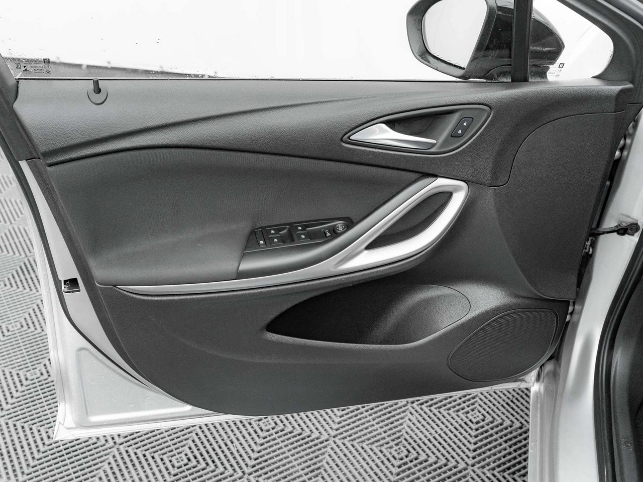 Opel Astra - Zdjęcie 11