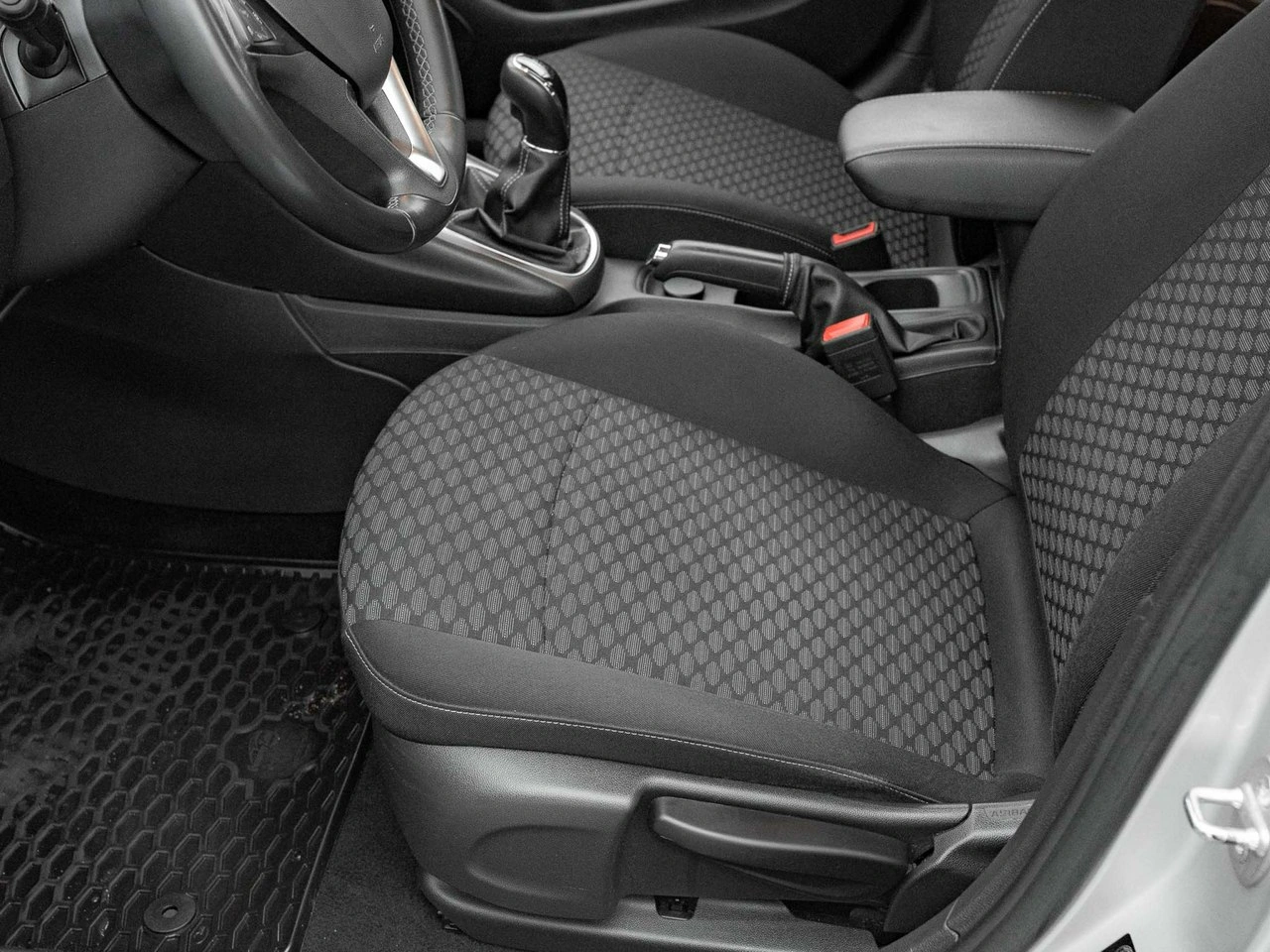 Opel Astra - Zdjęcie 12