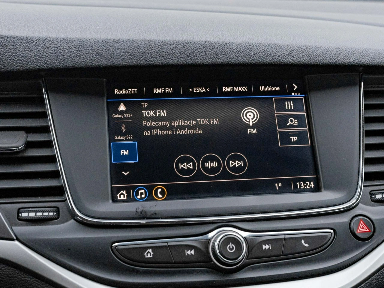 Opel Astra - Zdjęcie 22