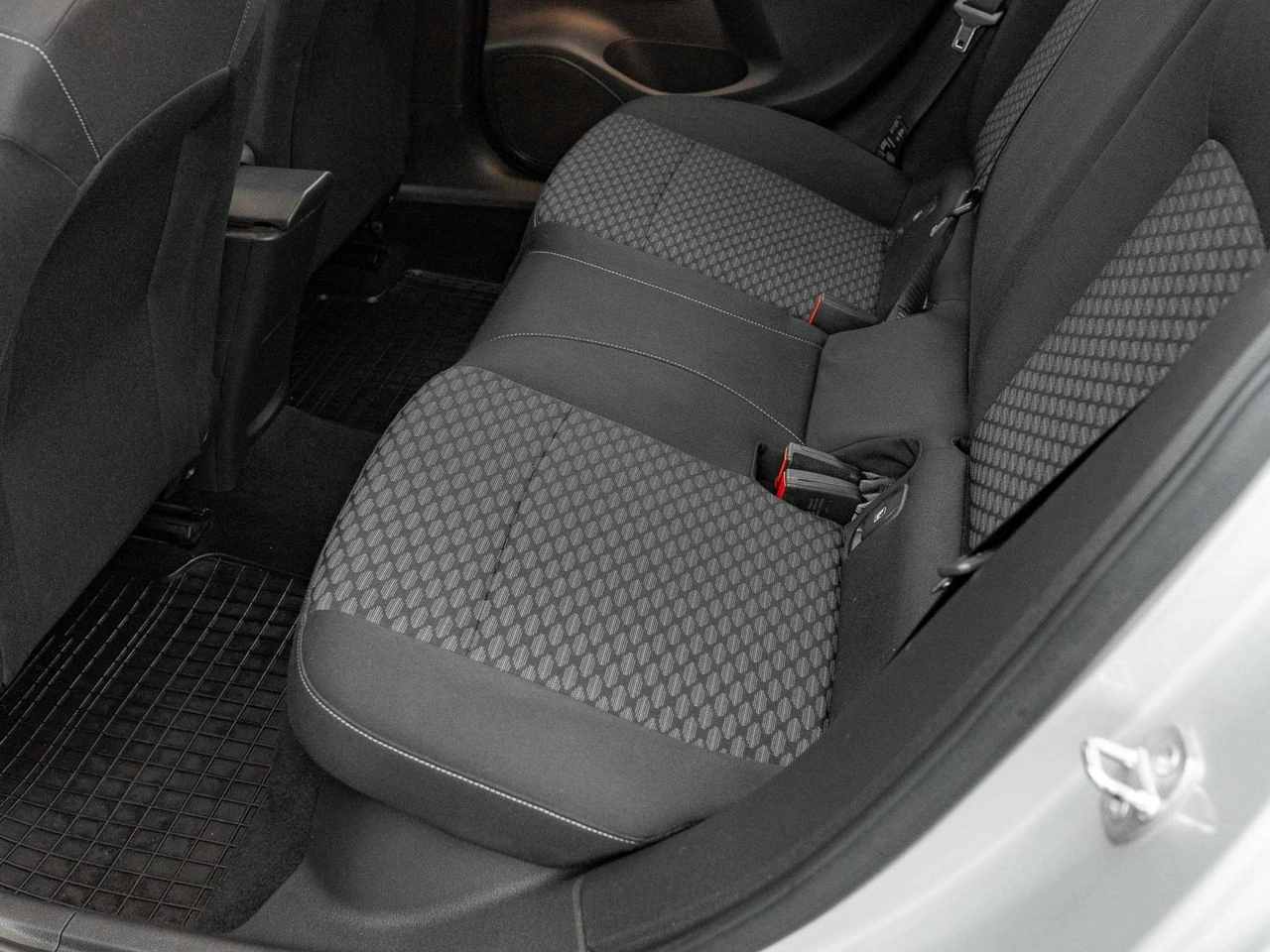 Opel Astra - Zdjęcie 24