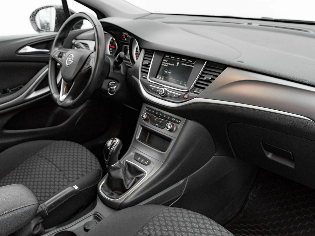 Opel Astra - Zdjęcie 30