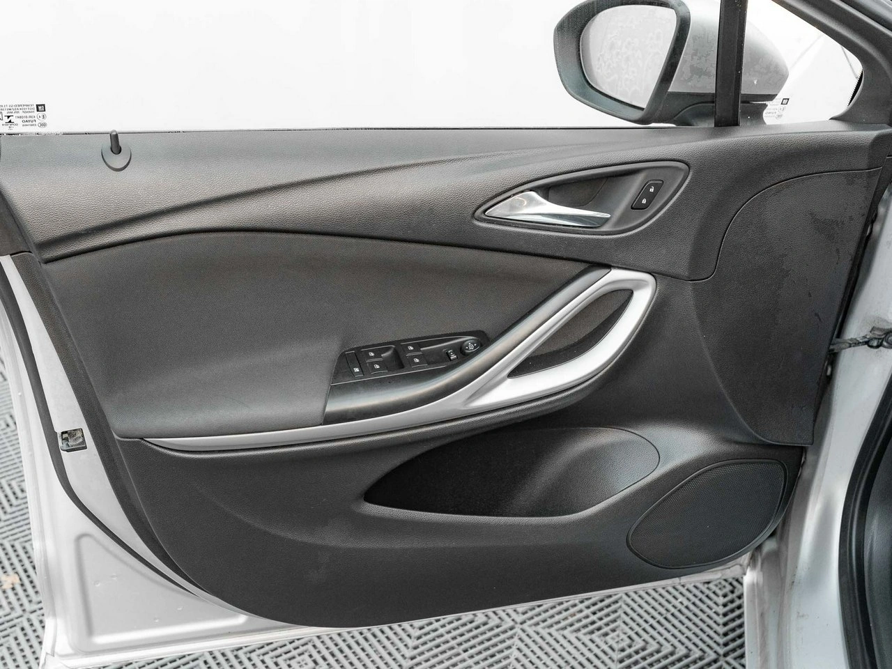 Opel Astra - Zdjęcie 9