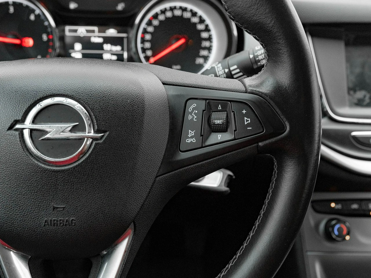 Opel Astra - Zdjęcie 13