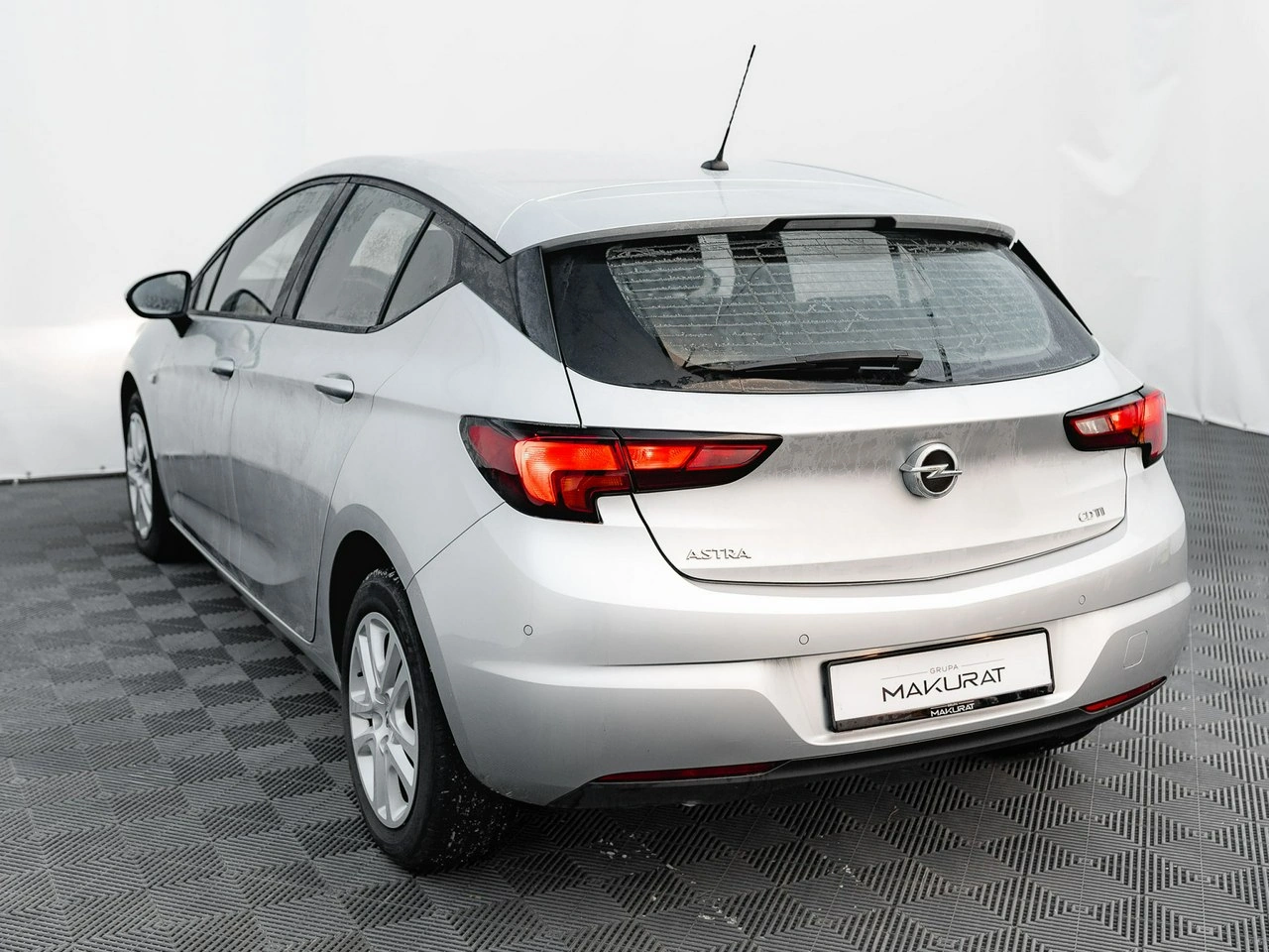 Opel Astra - Zdjęcie 3