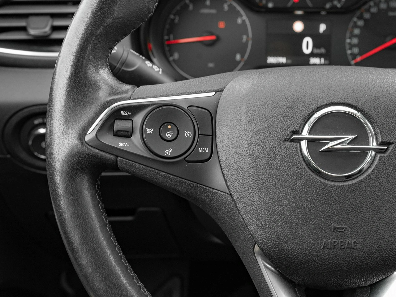 Opel Grandland X - Zdjęcie 15