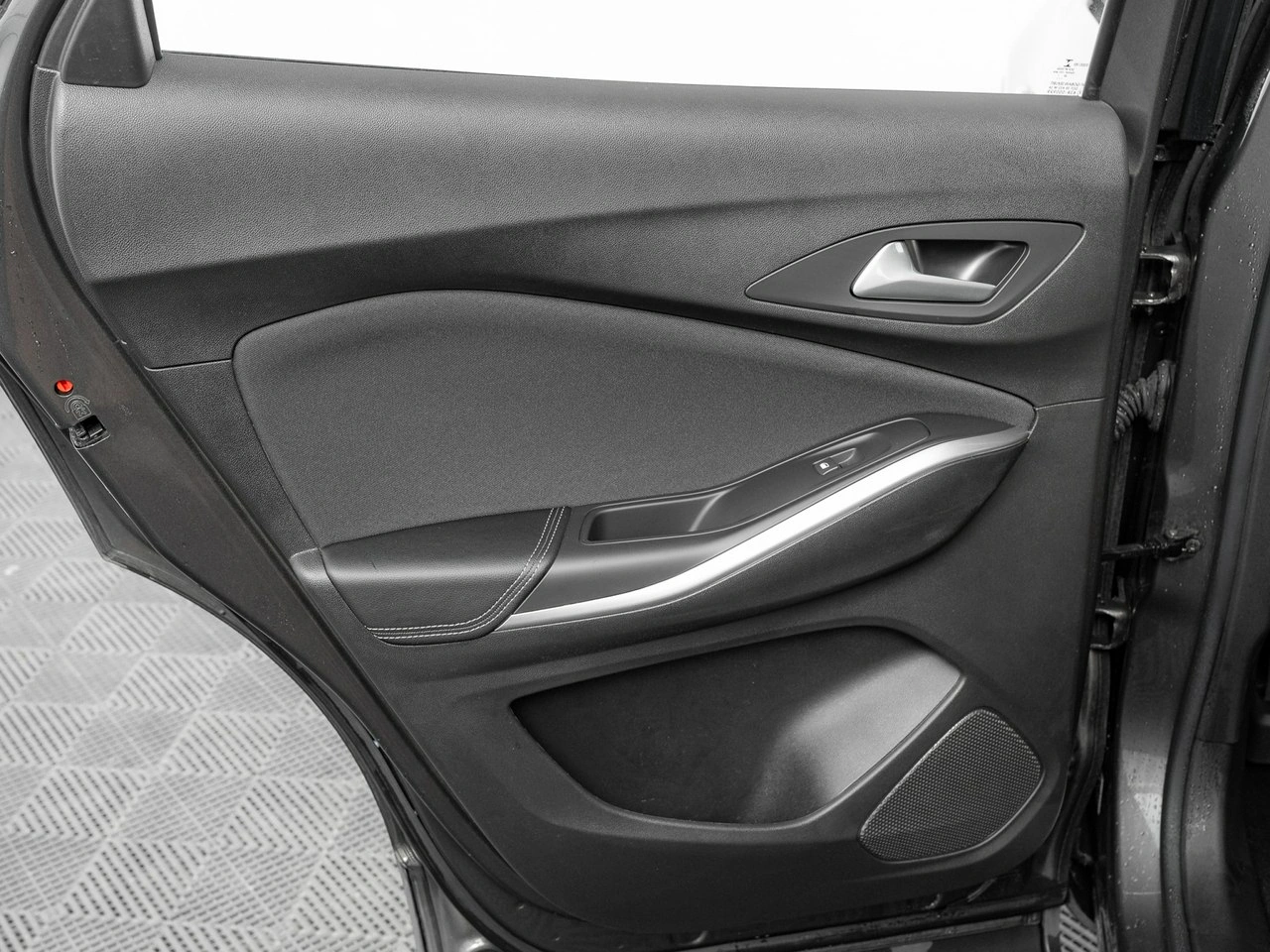 Opel Grandland X - Zdjęcie 22