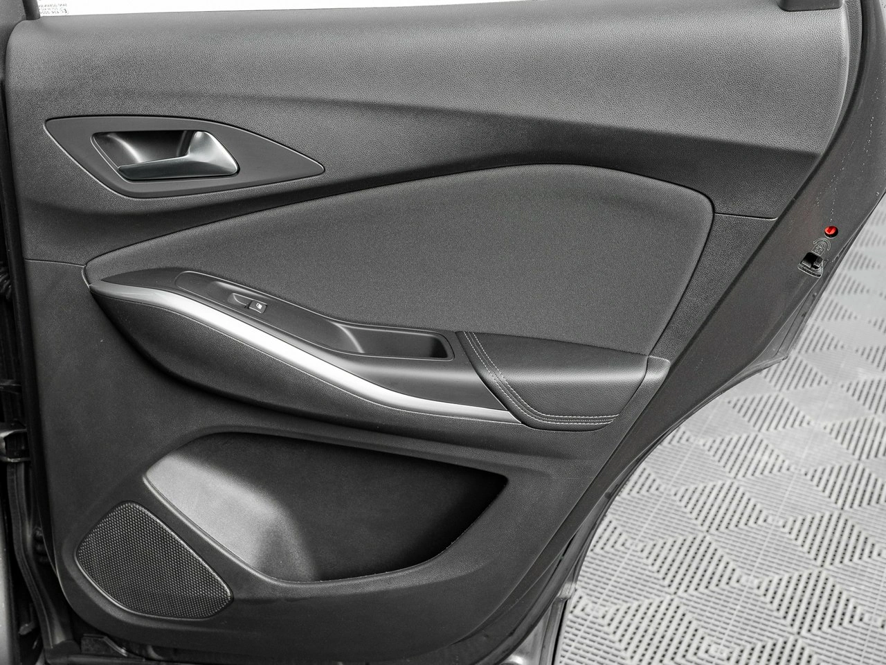 Opel Grandland X - Zdjęcie 27