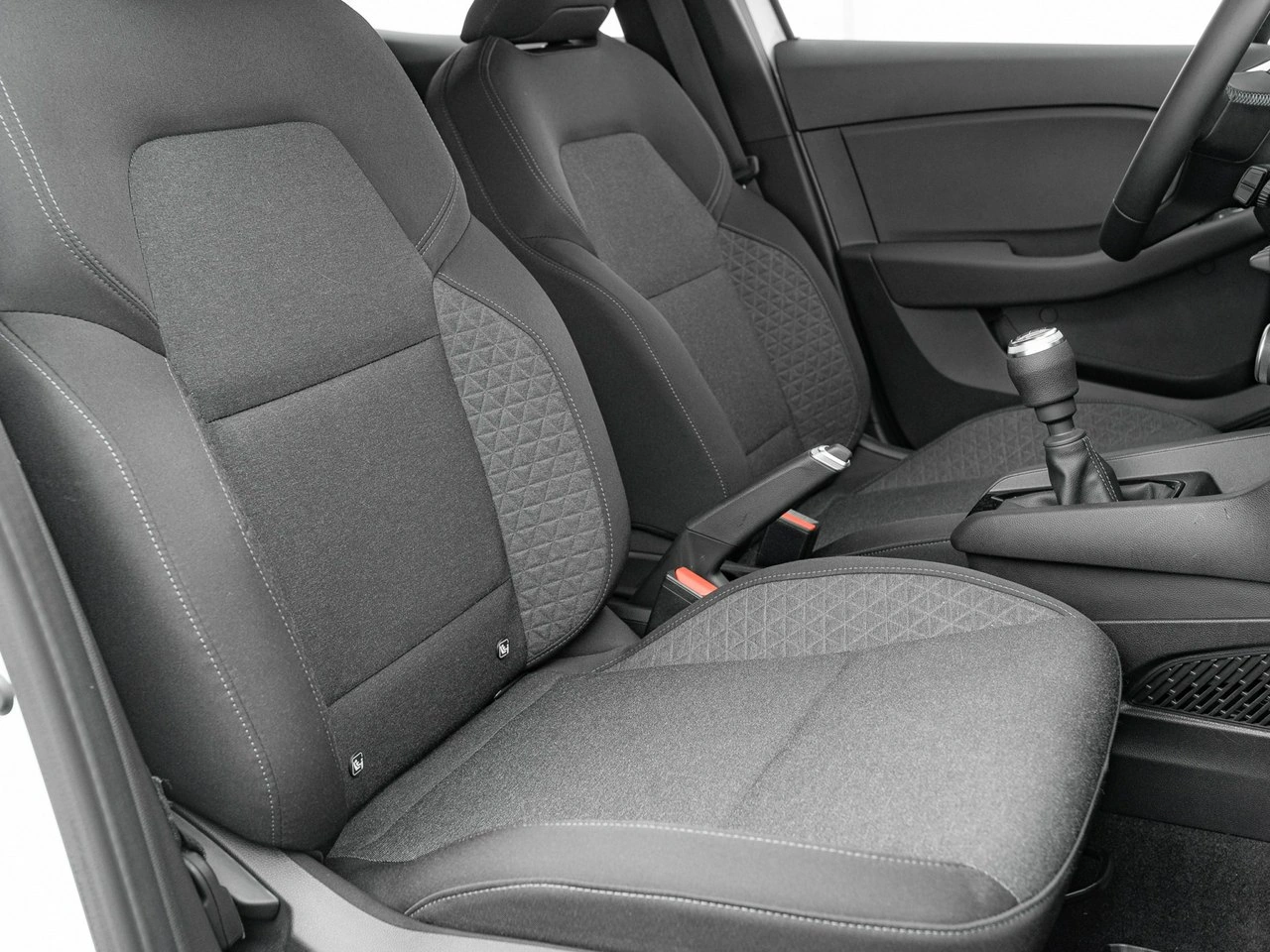 Renault Clio - Zdjęcie 34