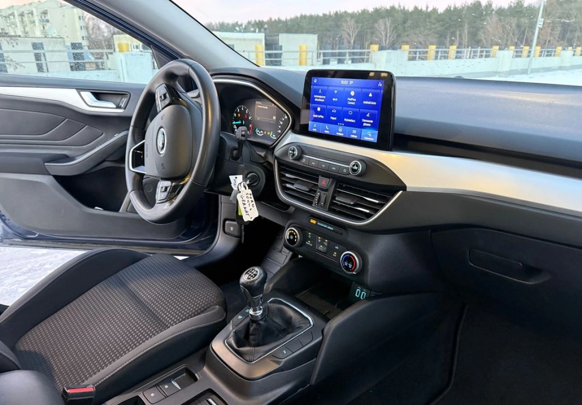 Ford Focus - Zdjęcie 31